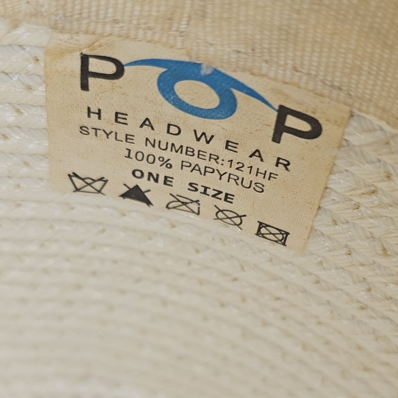 Fedora - Picture 4 of 4